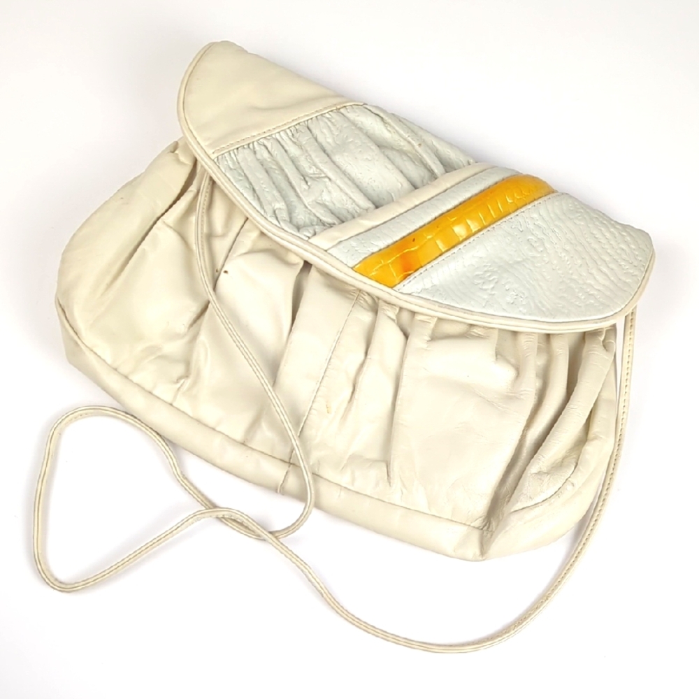 VINTAGE Purse Cream Leather Shoulder Bag With Gold Accent